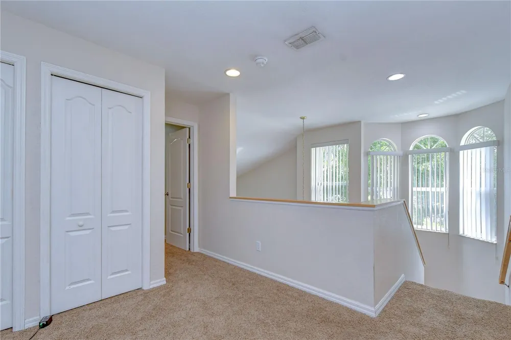 1050 STARKEY ROAD #2105 Largo, FL 33771