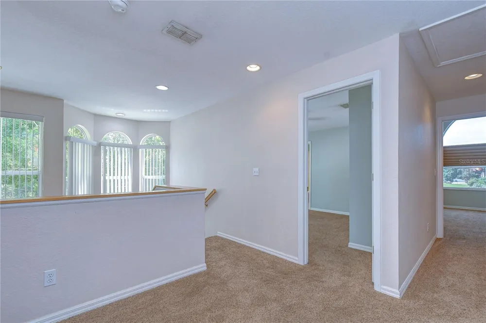 1050 STARKEY ROAD #2105 Largo, FL 33771