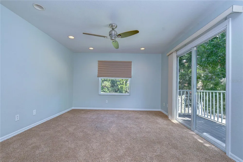 1050 STARKEY ROAD #2105 Largo, FL 33771