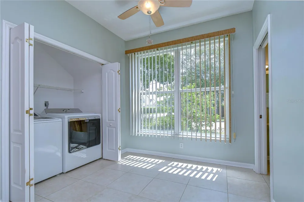 1050 STARKEY ROAD #2105 Largo, FL 33771