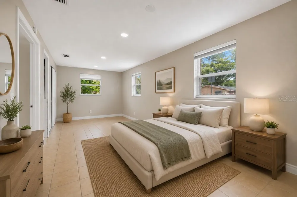 1703 E IDELL STREET Tampa, FL 33604