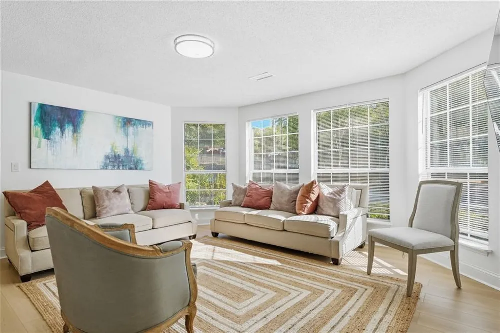 904 Wentworth Court Alpharetta, GA 30022