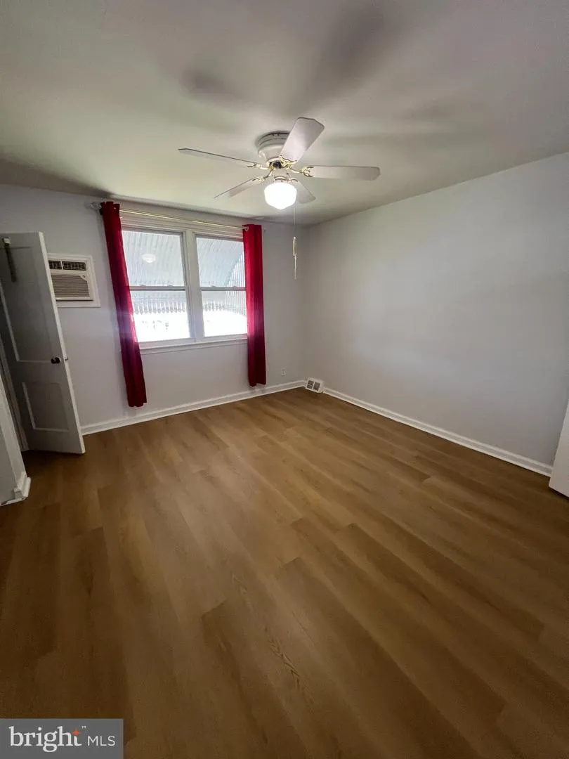 2814 RAWLE STREET Philadelphia, PA 19149