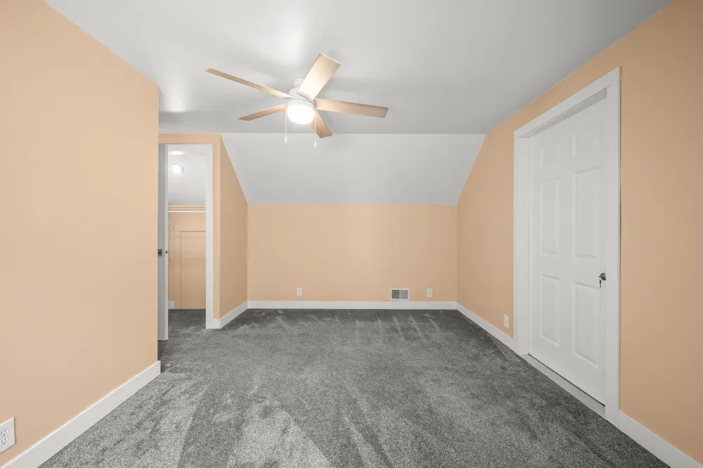 1136 Carberry Road Niles, MI 49120