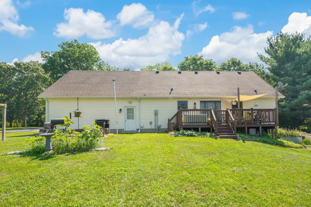 1136 Carberry Road Niles, MI 49120