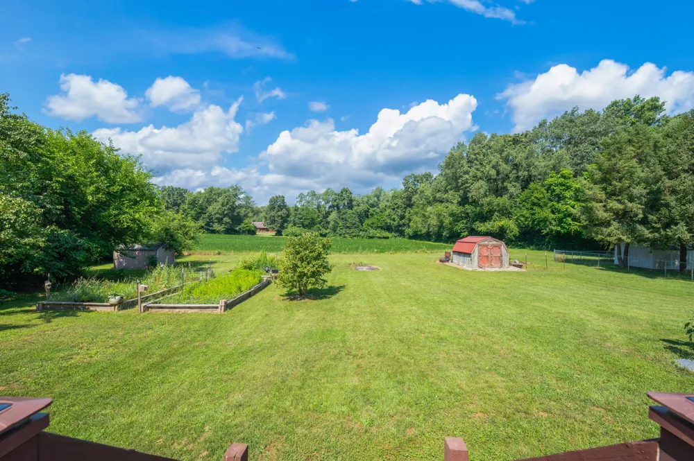 1136 Carberry Road Niles, MI 49120