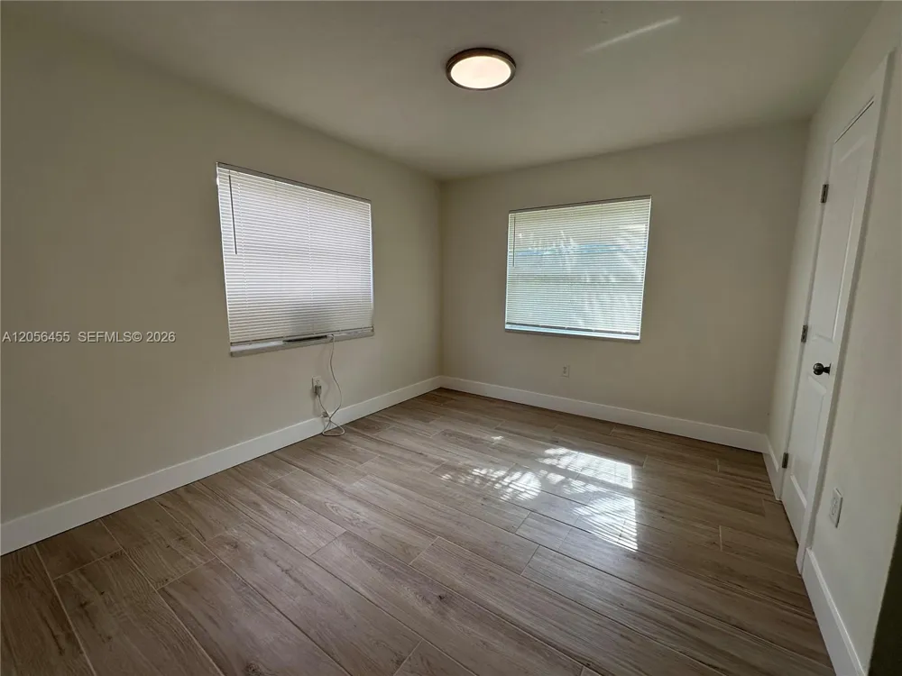 1048 E Avenue E #3 Riviera Beach, FL 33404