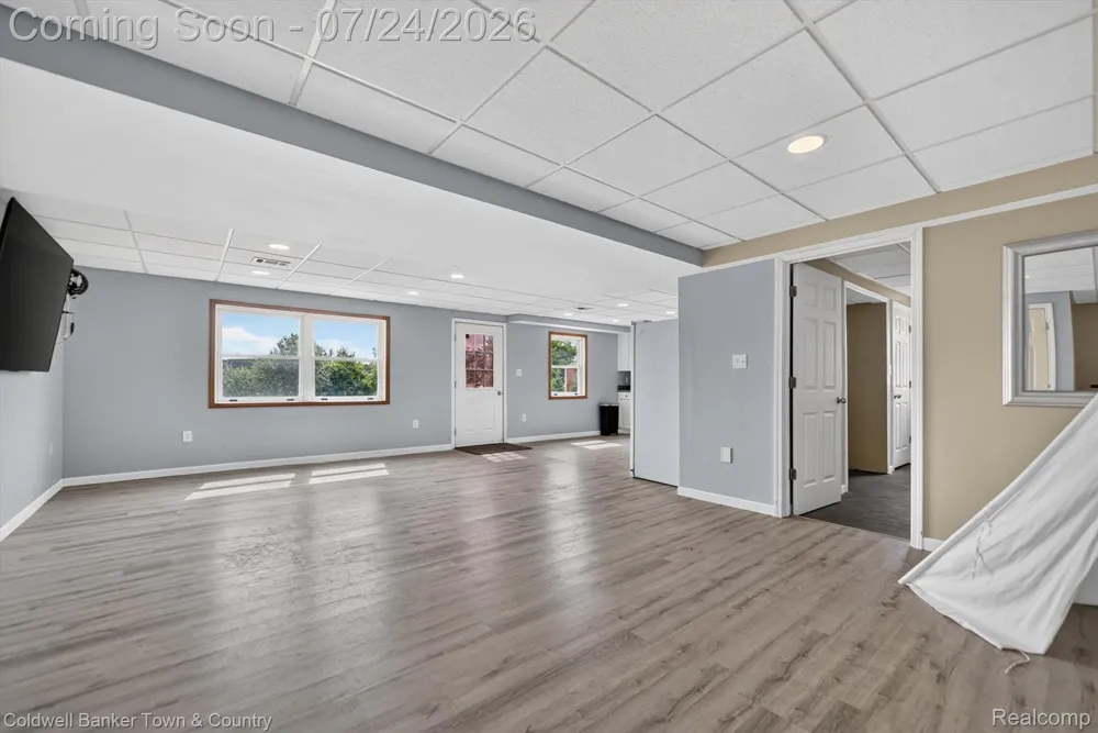 8175 Farley Road Putnam Township, MI 48169