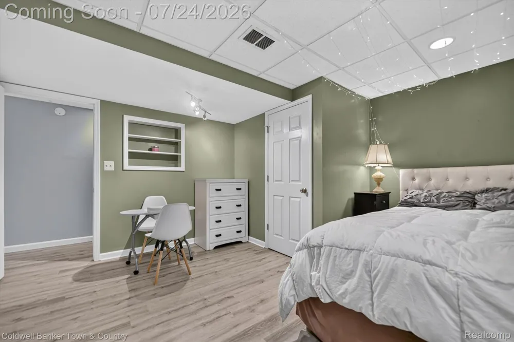 8175 Farley Road Putnam Township, MI 48169