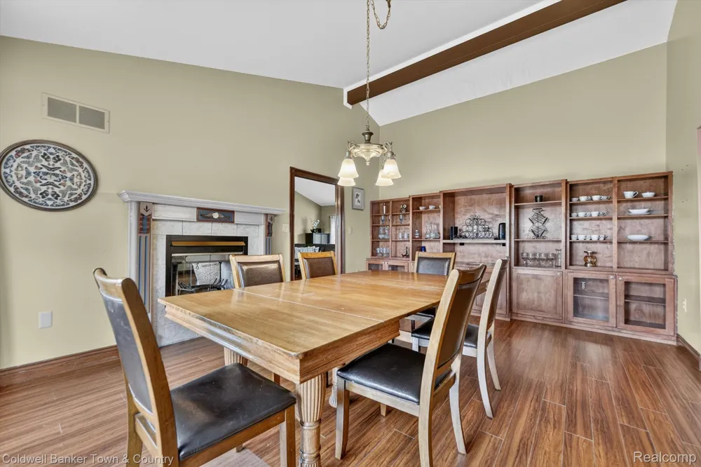 8175 Farley Road Putnam Township, MI 48169
