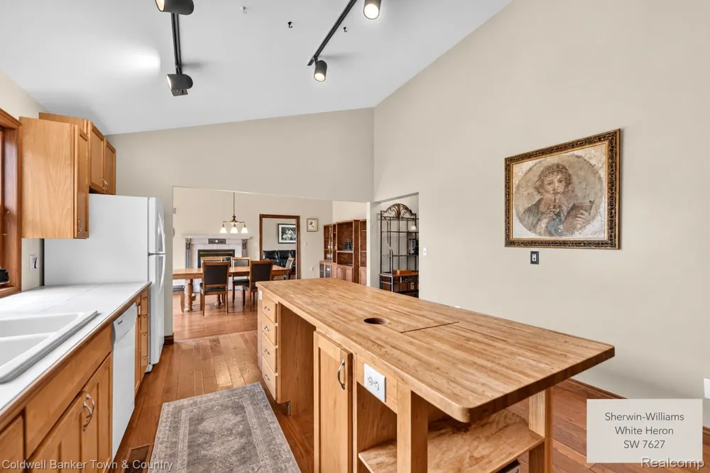 8175 Farley Road Putnam Township, MI 48169