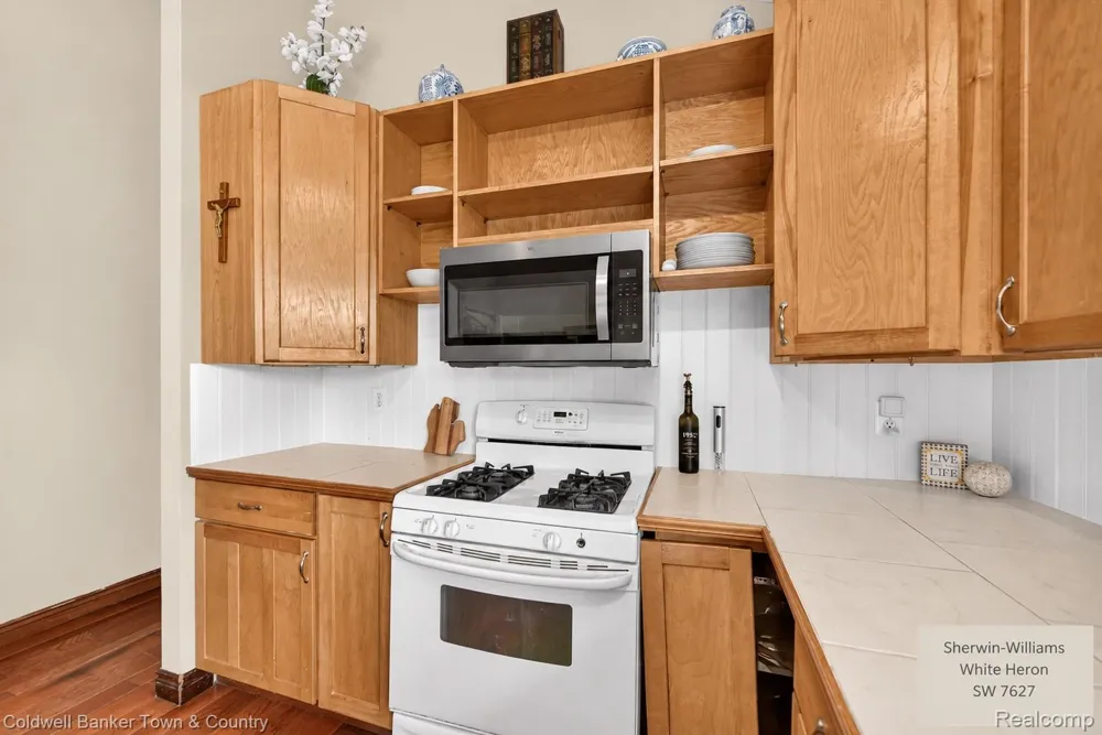 8175 Farley Road Putnam Township, MI 48169
