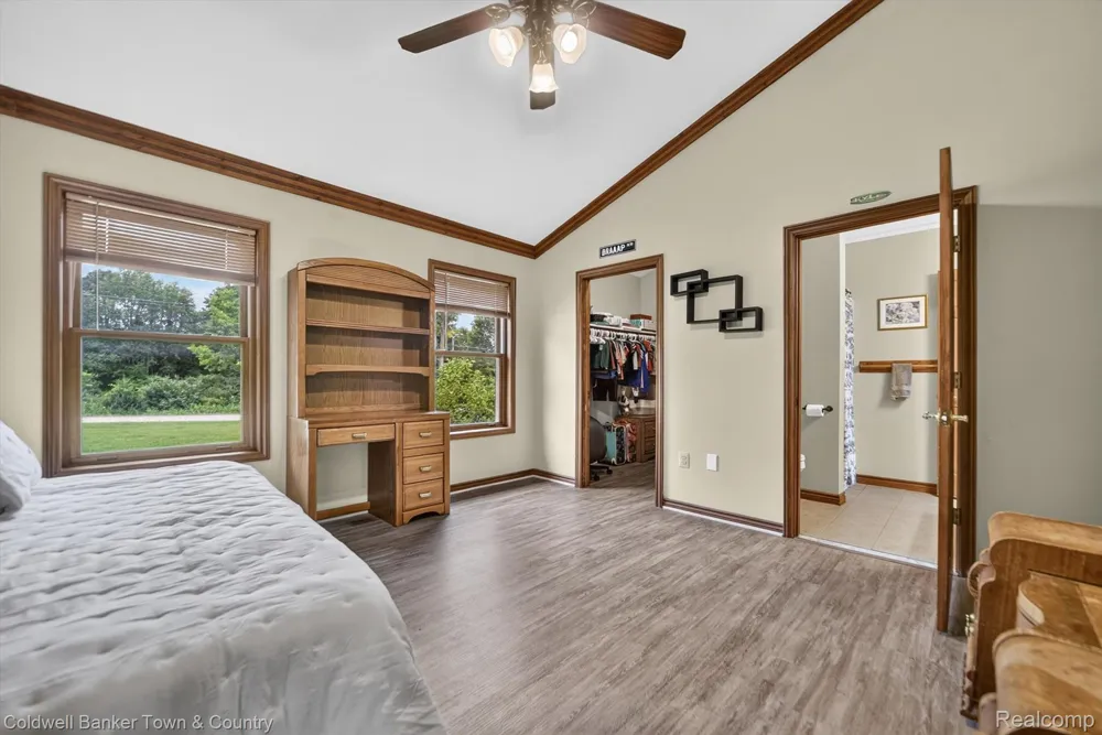 8175 Farley Road Putnam Township, MI 48169