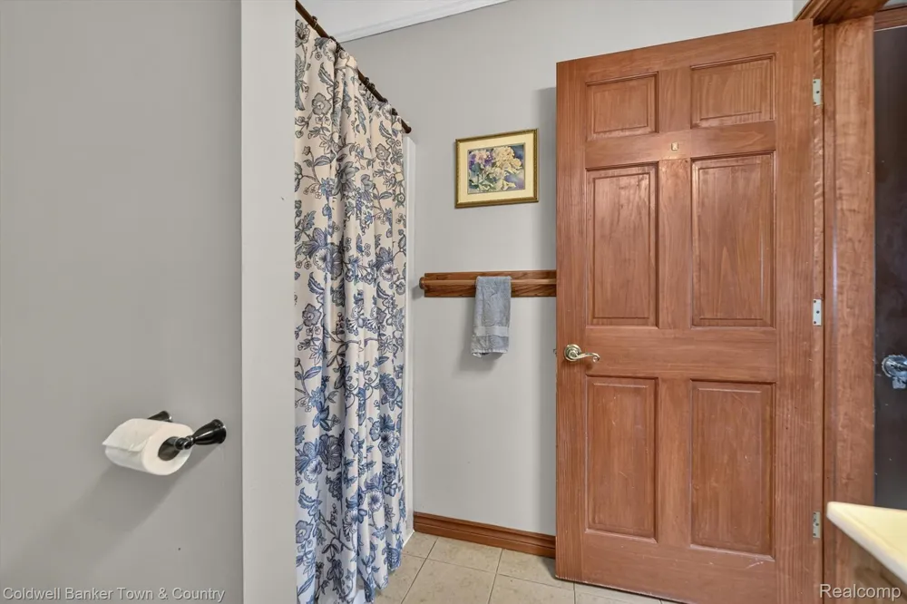 8175 Farley Road Putnam Township, MI 48169