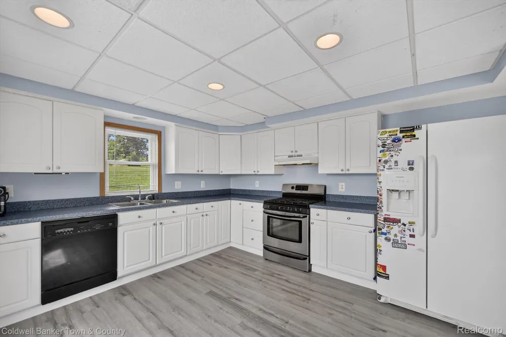 8175 Farley Road Putnam Township, MI 48169