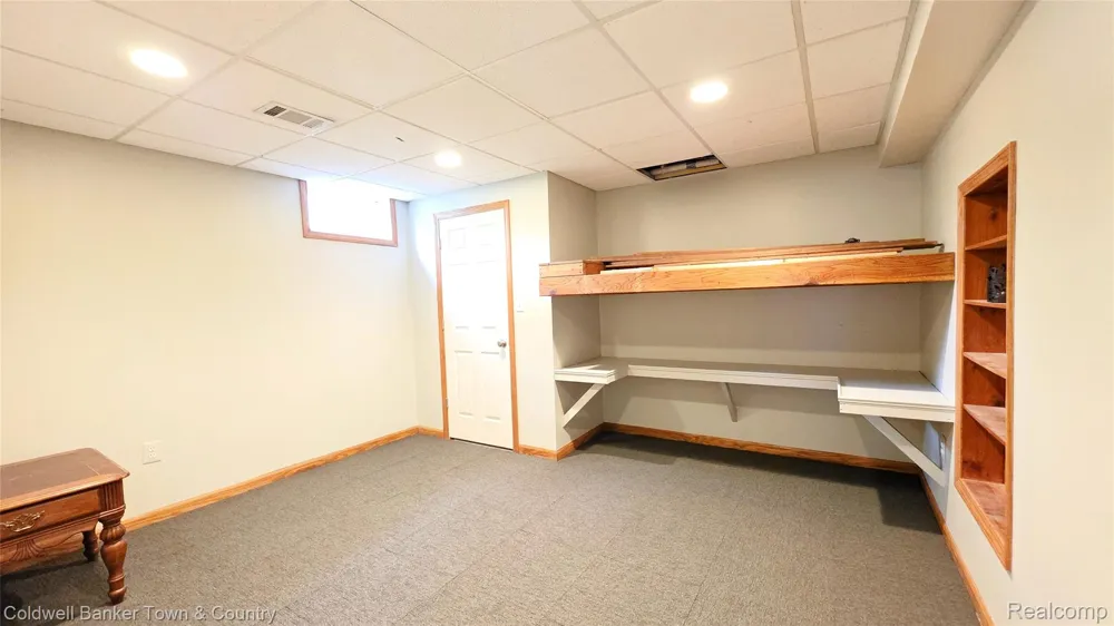 8175 Farley Road Putnam Township, MI 48169