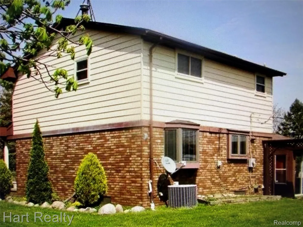 590 E Borland Road Imlay City City, MI 48444