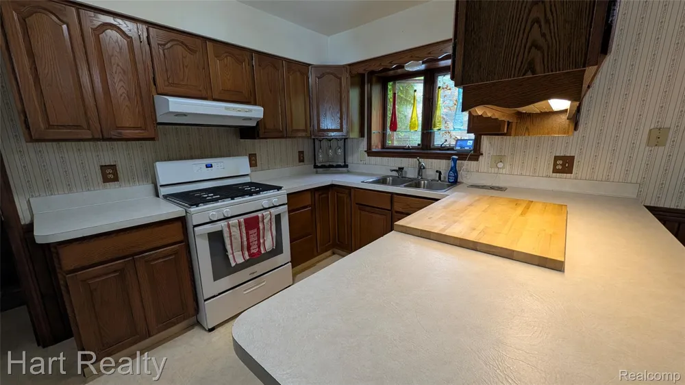 590 E Borland Road Imlay City City, MI 48444