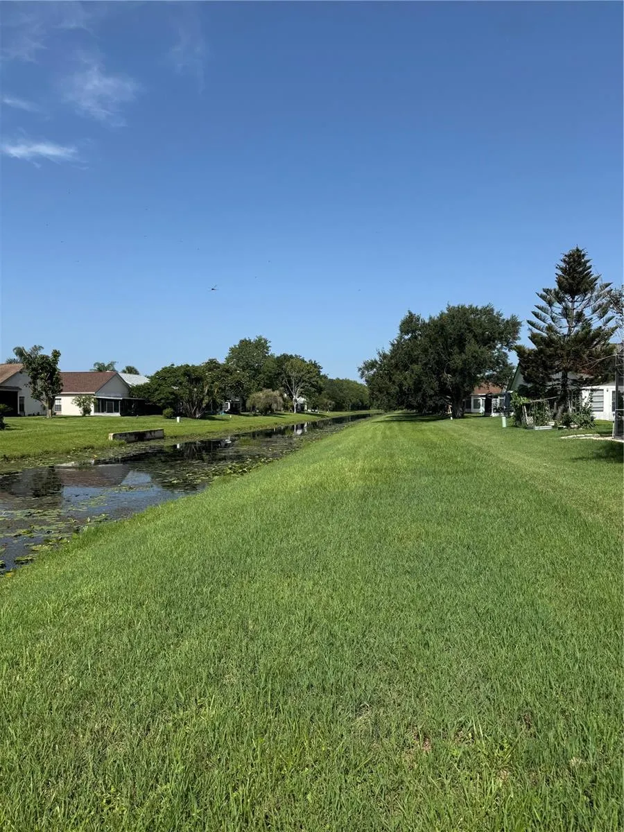 5754 PARKVIEW LAKE DRIVE Orlando, FL 32821