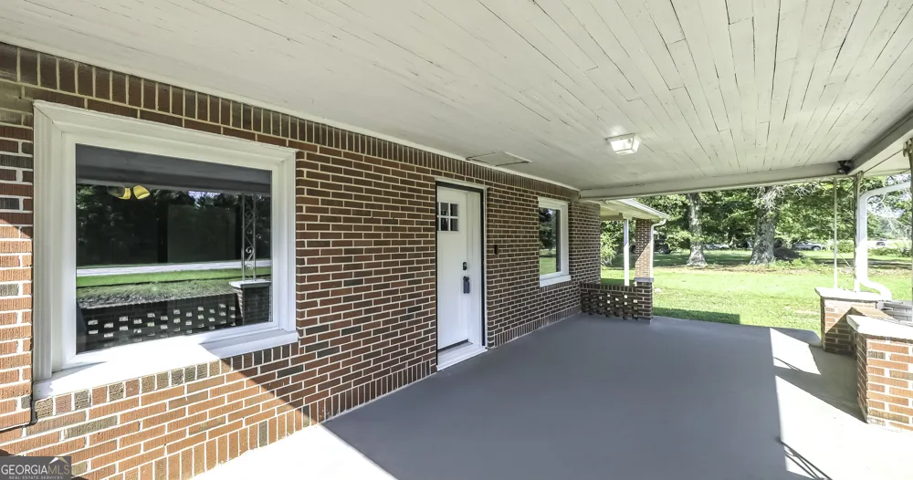 2986 Hilltop DR Buchanan, GA 30113