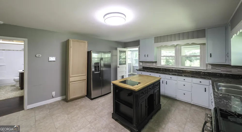2986 Hilltop DR Buchanan, GA 30113