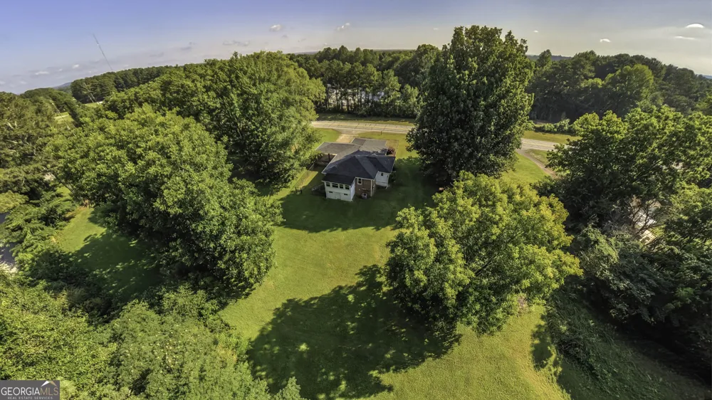 2986 Hilltop DR Buchanan, GA 30113