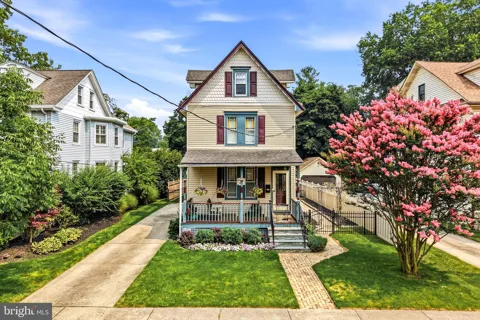 108 W CENTRAL AVENUE