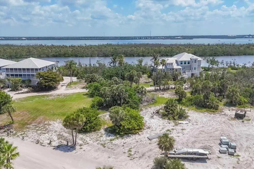 7365 PALM ISLAND DRIVE Placida, FL 33946