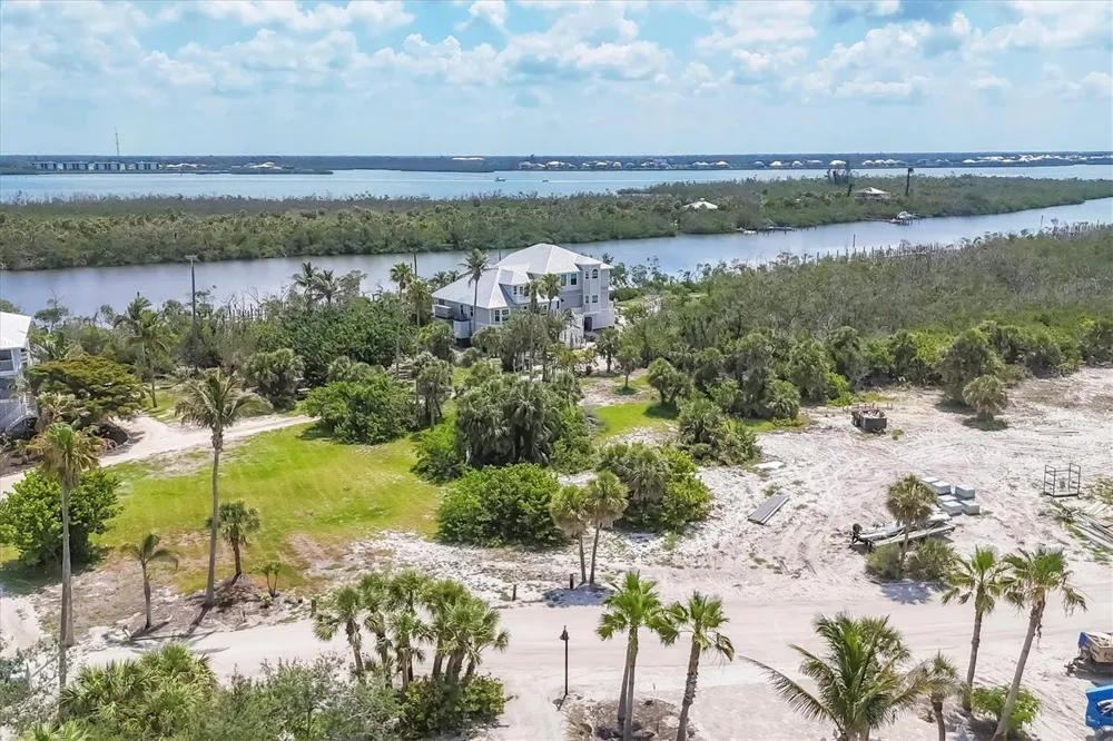 7365 PALM ISLAND DRIVE Placida, FL 33946