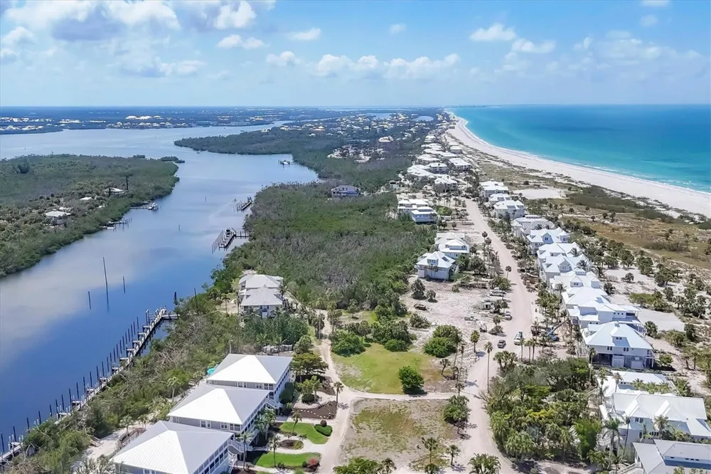 7365 PALM ISLAND DRIVE Placida, FL 33946