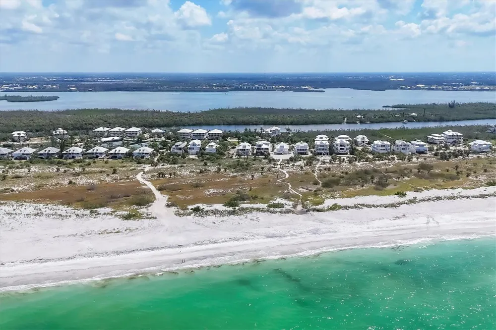 7365 PALM ISLAND DRIVE Placida, FL 33946