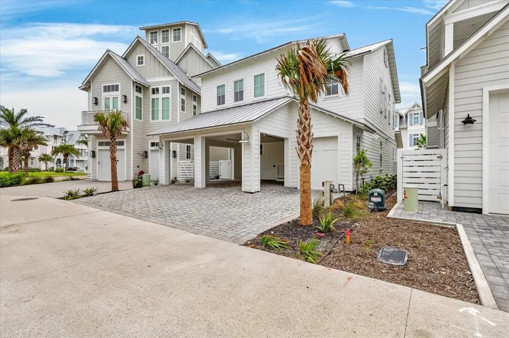205 South Shore Drive Port Aransas, TX 78373