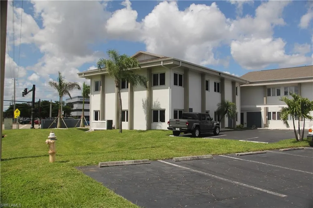 1705 Colonial Boulevard #D2 Fort Myers, FL 33907