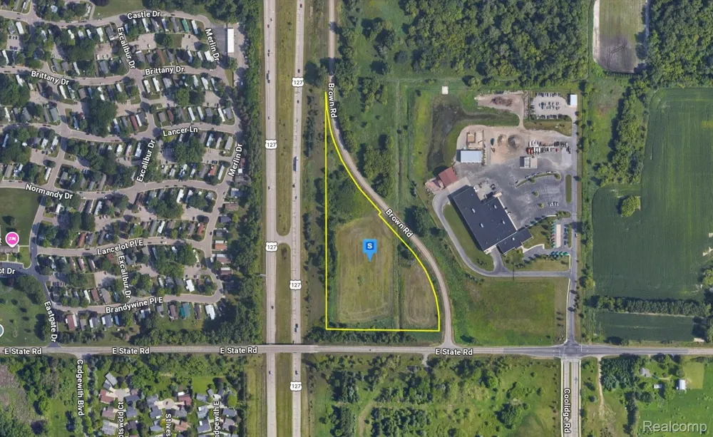 2225 E State Road East Lansing City, MI 48906