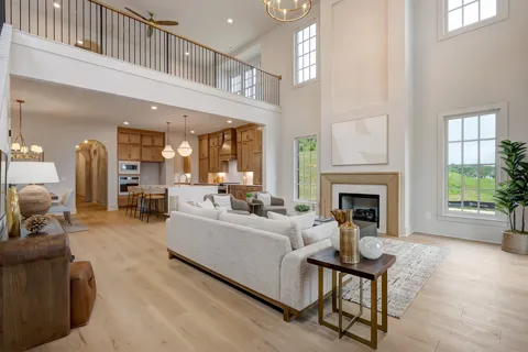 2537 Buckner Lane