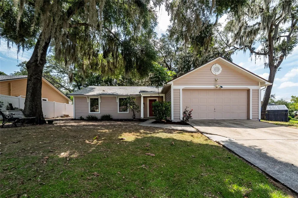 401 HAGER DRIVE Ocoee, FL 34761