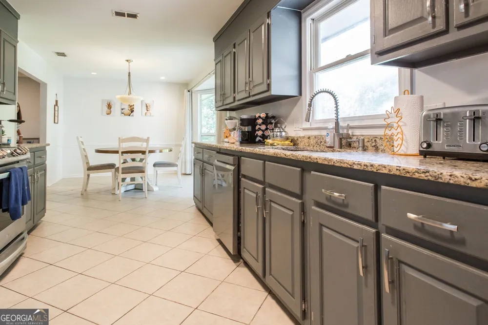 763 Kentland DR Waycross, GA 31503