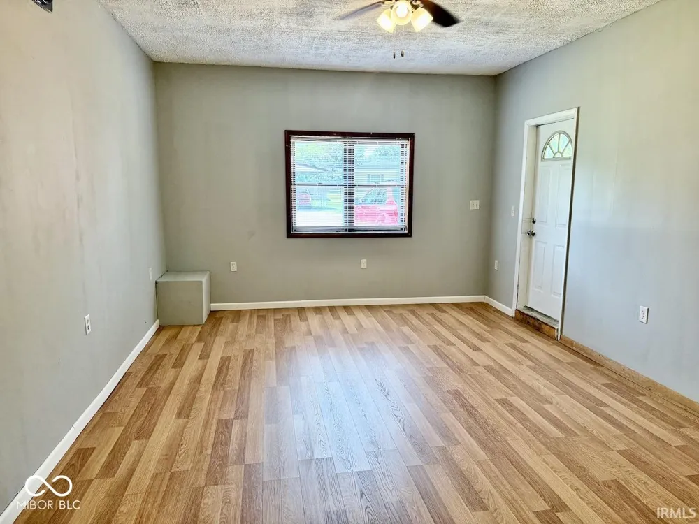 3504 Reserve Street Muncie, IN 47304