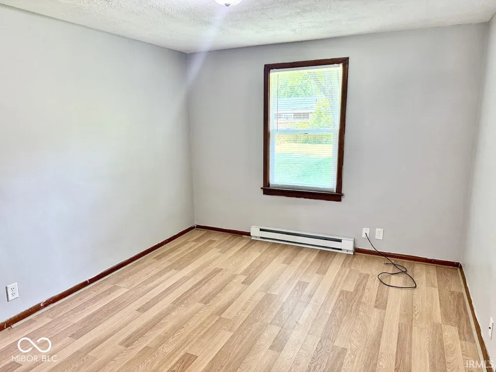 3504 Reserve Street Muncie, IN 47304