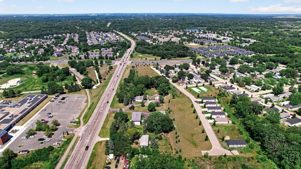 13830 S Robert Trail Rosemount, MN 55068