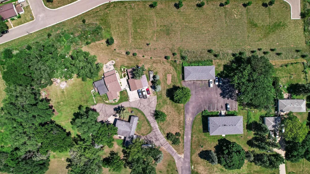 13830 S Robert Trail Rosemount, MN 55068
