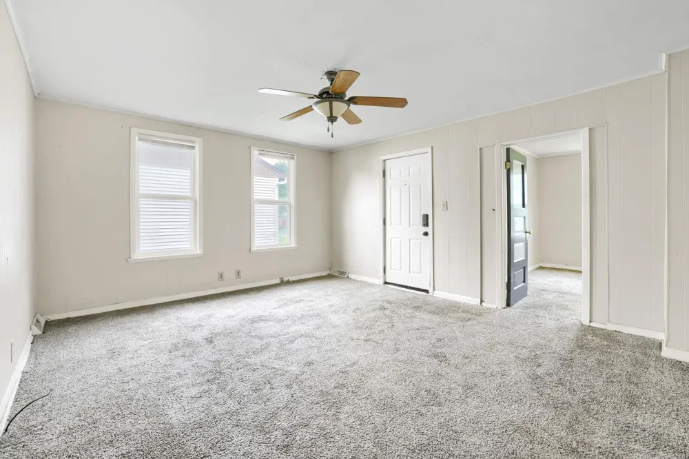 1024 Geranium Avenue E Saint Paul, MN 55106