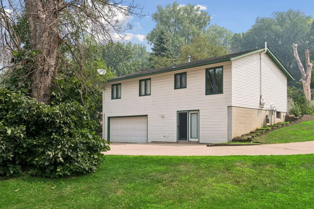 1415 11th Avenue Newport, MN 55055