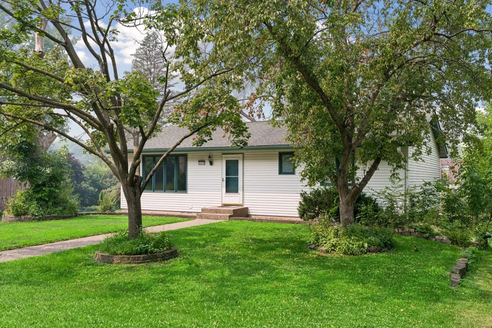 1415 11th Avenue Newport, MN 55055