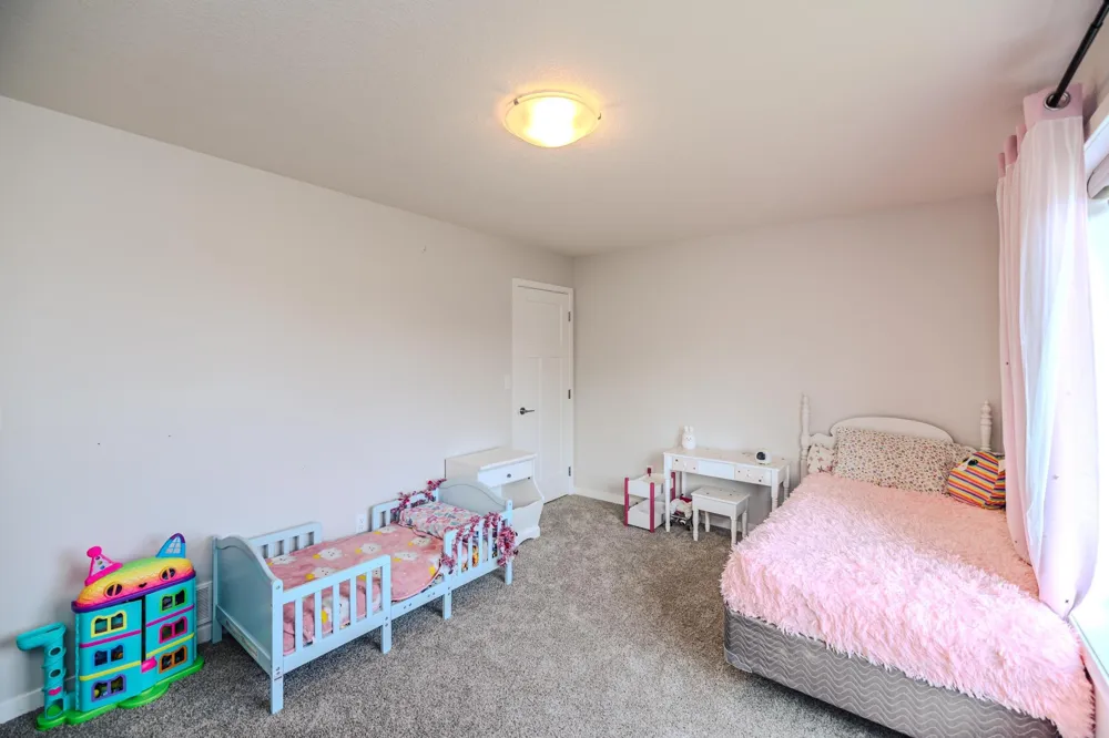 856 Golfview Avenue Zumbrota, MN 55992