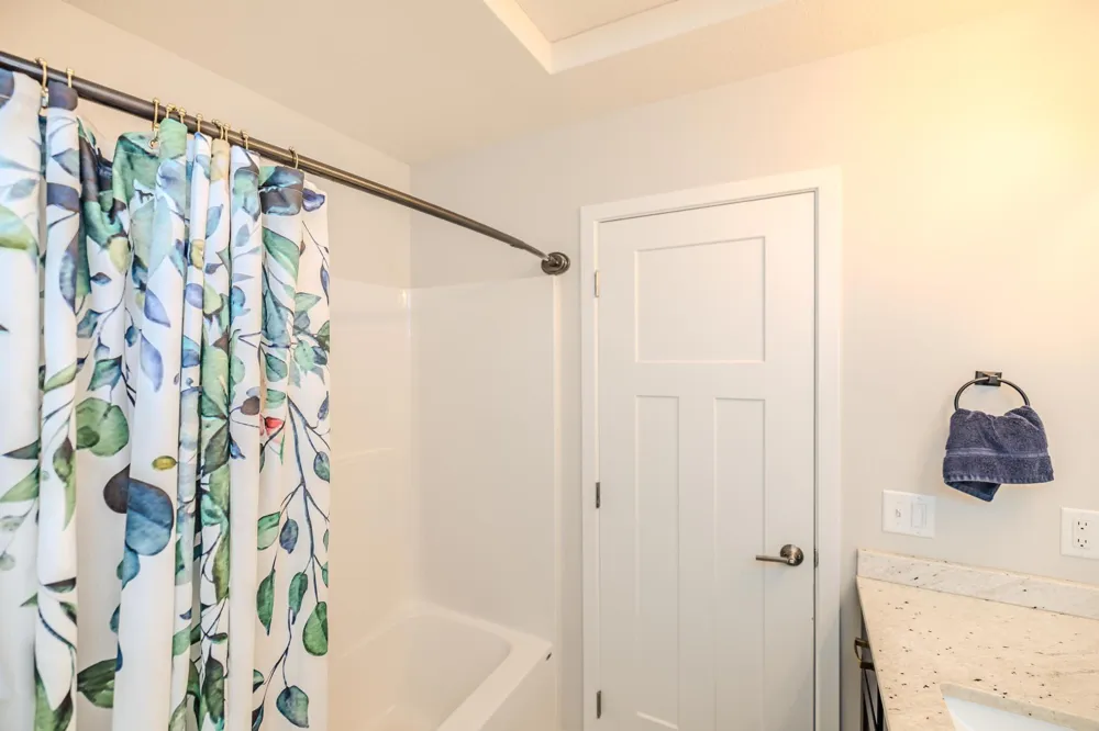 856 Golfview Avenue Zumbrota, MN 55992