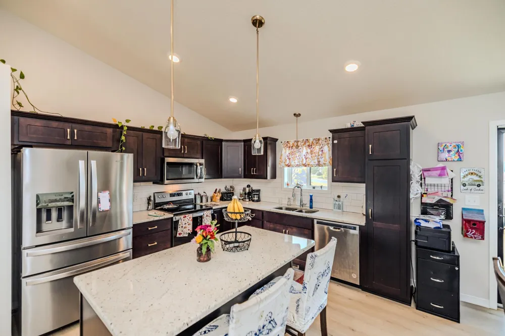 856 Golfview Avenue Zumbrota, MN 55992