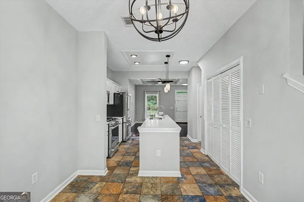 90 Brisbon Hall DR Richmond Hill, GA 31324
