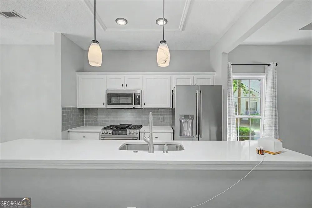90 Brisbon Hall DR Richmond Hill, GA 31324