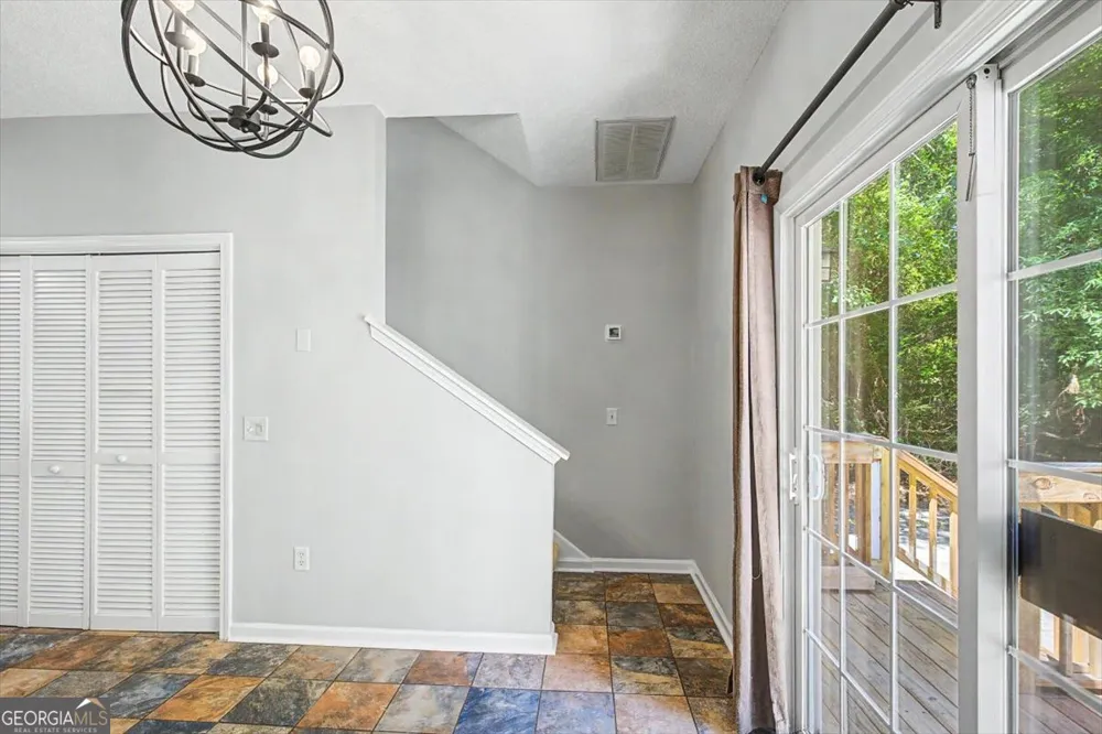 90 Brisbon Hall DR Richmond Hill, GA 31324